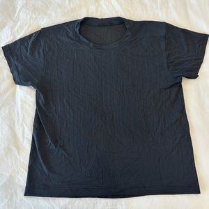 Lululemon Mesh Cropped Tee